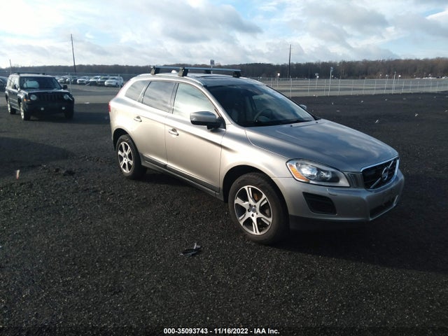 Volvo XC60 2013 YV4902DZ8D2467797 main image
