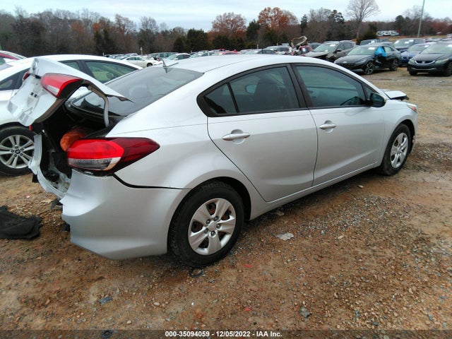2017 Kia Forte, VIN: 3KPFL4A71HE030972