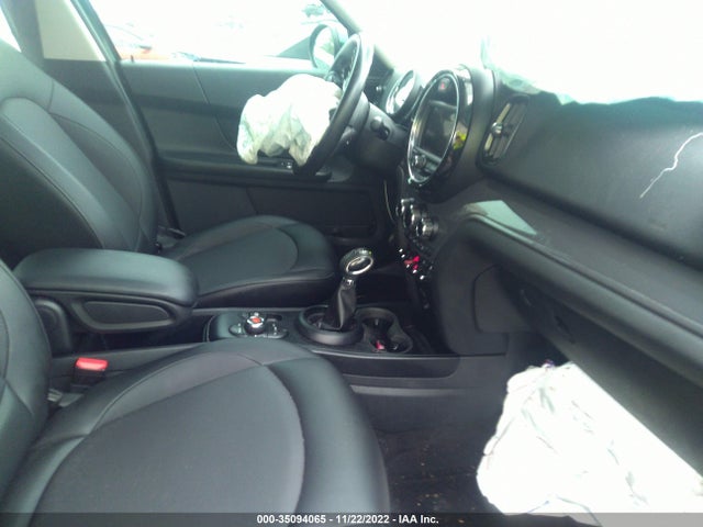 Mini Countryman Cooper 2018 WMZYS7C33J3E07938 Image 6