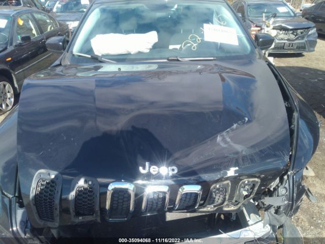 1C4PJMCB7GW181296 Jeep Cherokee Latitude