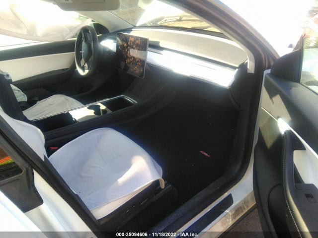 Tesla Model Y Standard Range 2021 5YJYGDED3MF132548 Image 5