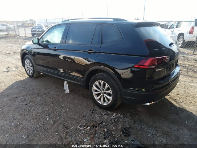 3VV0B7AX9JM028328 Volkswagen TIGUAN S