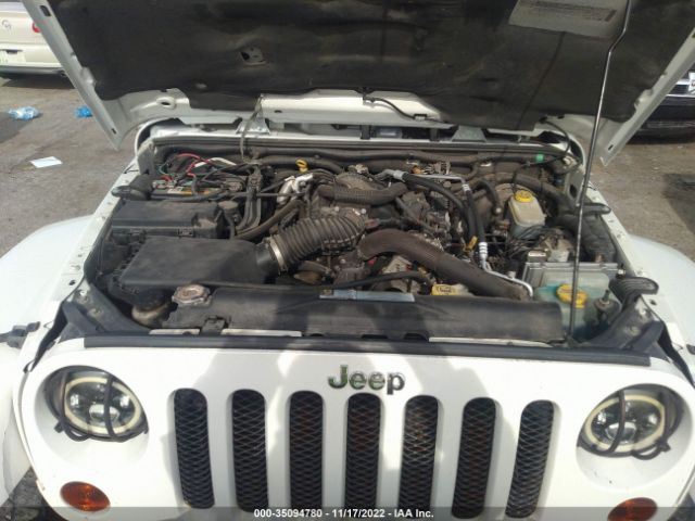 1J4BA5H18AL182430 Jeep Wrangler Unlimited Sahara