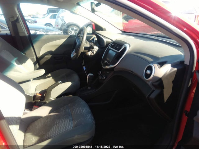 2017 Chevrolet Sonic, VIN: 1G1JB5SH3H4134335