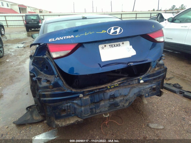 2016 Hyundai Elantra, VIN: 5NPDH4AE8GH720025