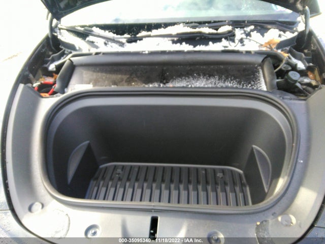 Tesla Model Y Performance 2022 7SAYGDEF6NF364809 Image 11