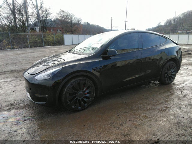 Tesla Model Y Performance 2022 7SAYGDEF6NF364809 Image 2