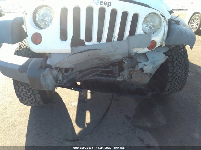 2009 JEEP WRANGLER UNLIMITED X VIN: 1J4GA39179L770100