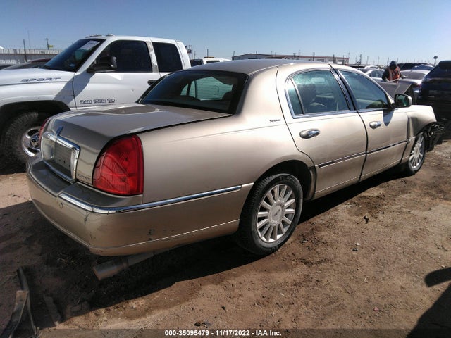 2005 LINCOLN TOWN CAR SIGNATURE VIN: 1LNHM81W25Y663969