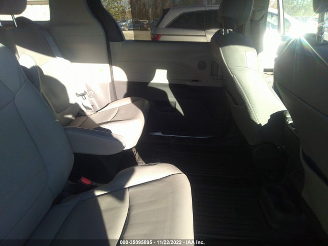 Toyota SIENNA XLE 2021 5TDYSKFC3MS018201 Image 10
