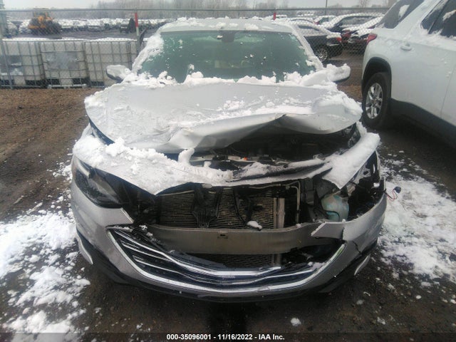 2019 Chevrolet Malibu, VIN: 1G1ZD5ST9KF155462