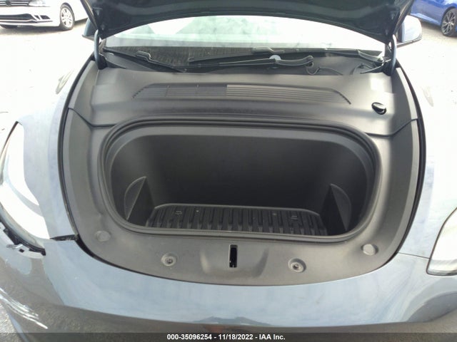 2020 Tesla Model Y, VIN: 5YJYGDEF1LF017785