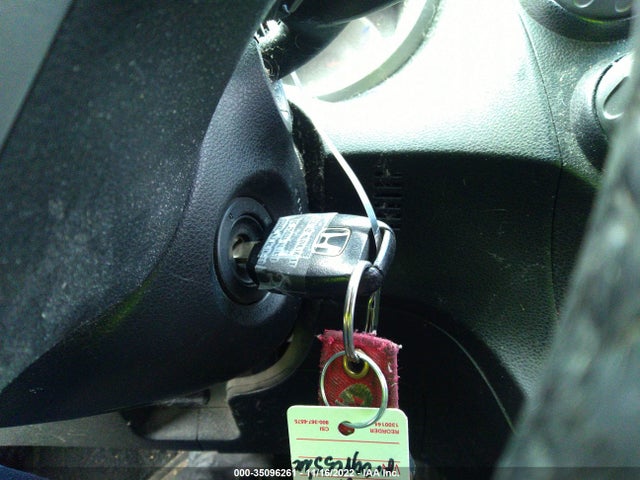 2009 HONDA FIT SPORT VIN: JHMGE884X9S056789