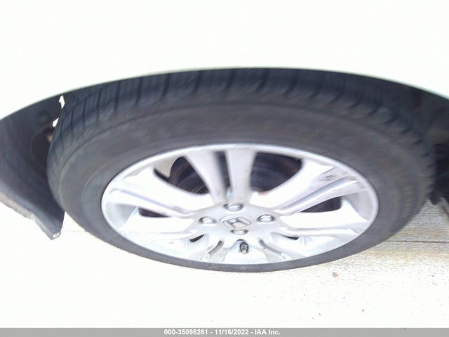 2009 HONDA FIT SPORT VIN: JHMGE884X9S056789