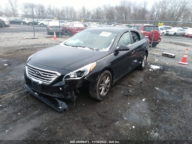 Hyundai SONATA SE 2017 5NPE24AFXHH486163 Image 2