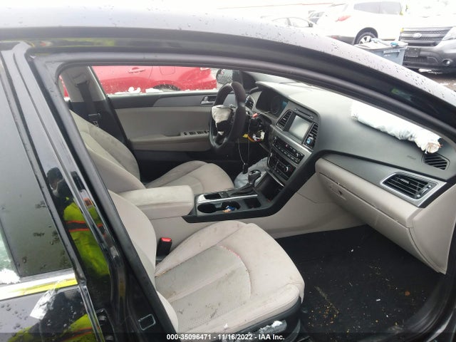 Hyundai SONATA SE 2017 5NPE24AFXHH486163 Image 6