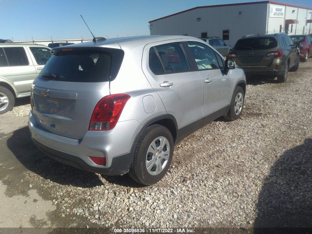 Chevrolet TRAX LS 2018 3GNCJKSB9JL155467 Image 9
