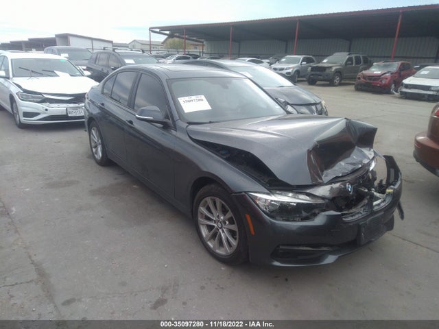 2017 BMW 3 Series, VIN: WBA8E5G56HNU42067