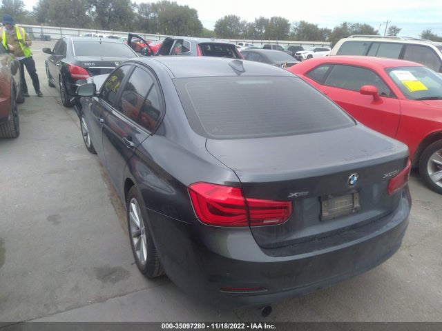 2017 BMW 3 Series, VIN: WBA8E5G56HNU42067
