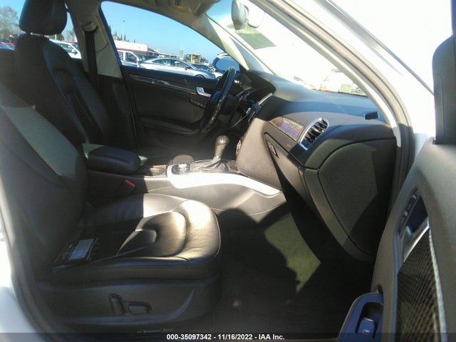 Audi A4 2.0t Premium Plus 2012 WAUEFAFL8CN019508 Image 5