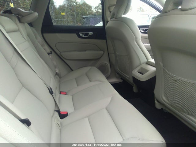 Volvo Xc60 Momentum 2019 LYV102DK1KB315603 Image 9