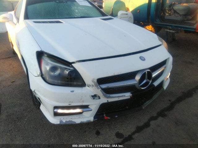 2014 Mercedes-Benz SLK-Class, VIN: WDDPK4HA4EF081088