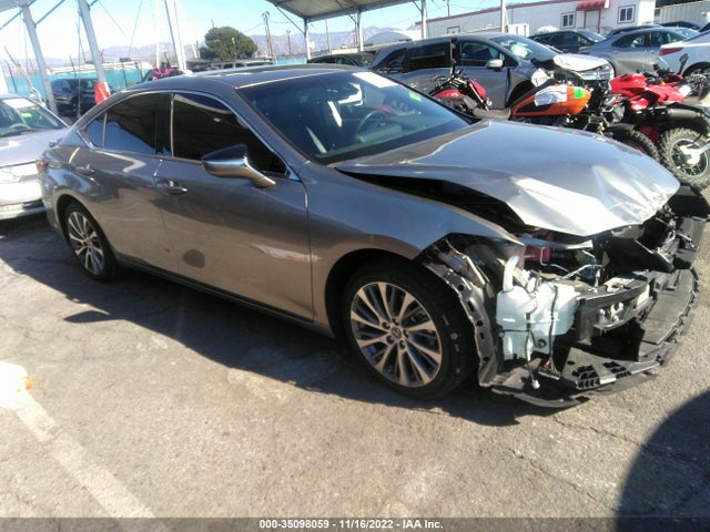 2021 Lexus ES, VIN: 58ADA1C10MU002679