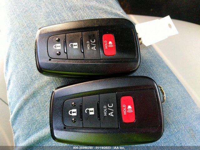 2022 Toyota Prius, VIN: JTDKAMFPXN3204358