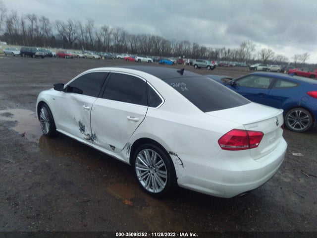 1VWBS7A32FC018508 Volkswagen Passat 1.8t Sport