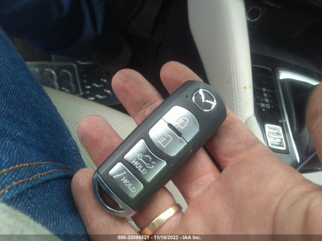 2016 Mazda 6, VIN: JM1GJ1W59G1488115