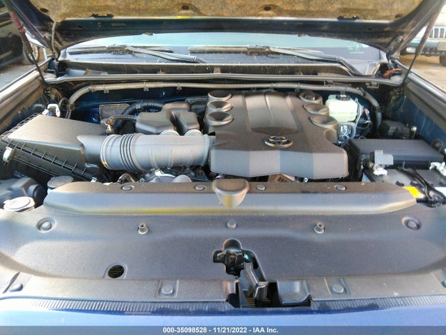 2020 Toyota 4Runner, VIN: JTEBU5JR3L5824858