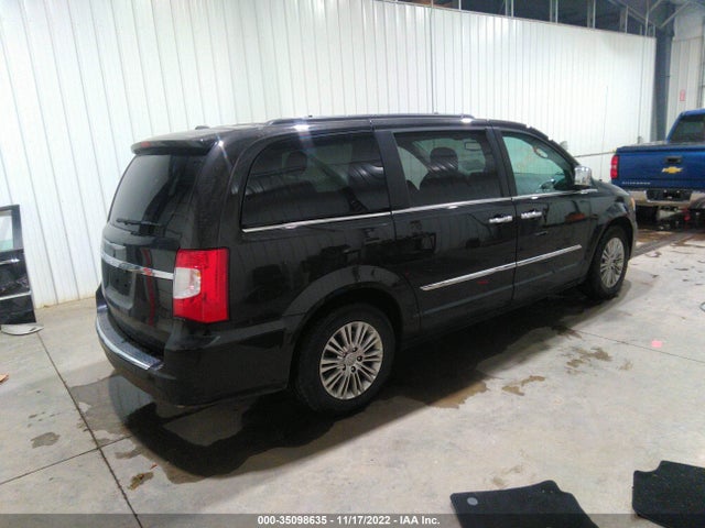 2015 Chrysler Town & Country, VIN: 2C4RC1CG0FR628362