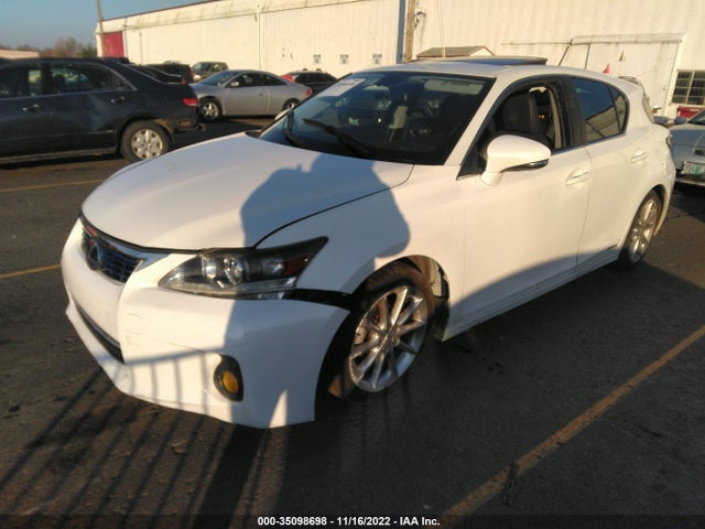 JTHKD5BH6C2112631 Lexus CT 200H