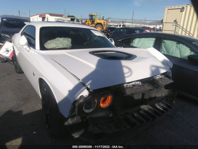 Dodge Challenger 392 Hemi Scat Pack Shaker 2017 2C3CDZFJ8HH507861 Image 1