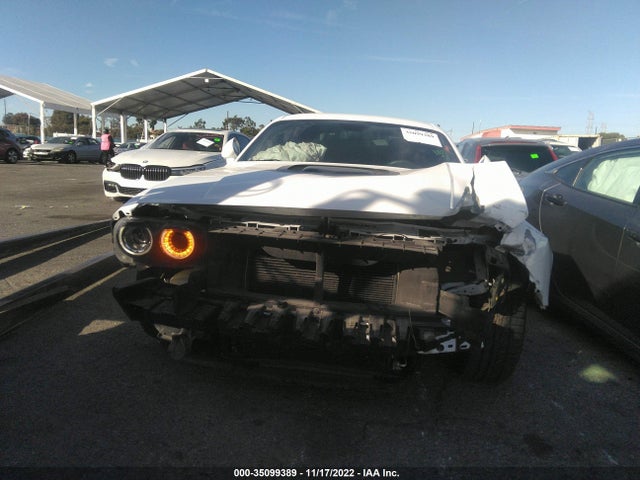 Dodge Challenger 392 Hemi Scat Pack Shaker 2017 2C3CDZFJ8HH507861 Image 8