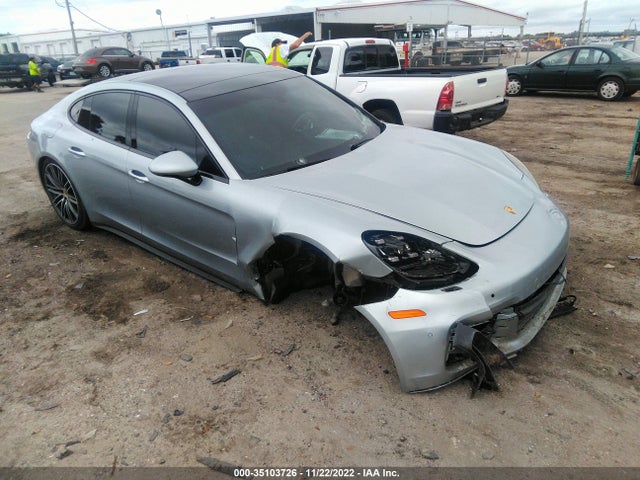 2018 Porsche Panamera, VIN: WP0AB2A72JL135857