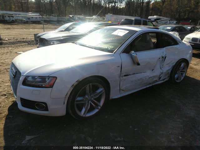 Audi S5 Premium Plus 2011 WAUCVAFRXBA032863 Image 2