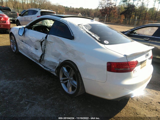 Audi S5 Premium Plus 2011 WAUCVAFRXBA032863 Image 3