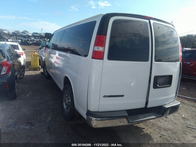 2018 CHEVROLET EXPRESS PASSENGER LT VIN: 1GAZGPFG0J1285657