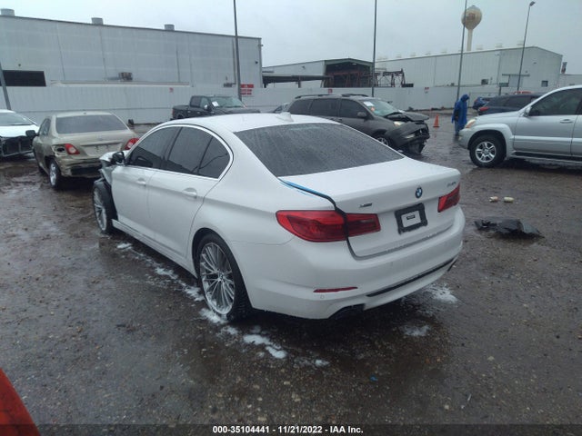 2019 BMW 5 Series, VIN: WBAJE7C50KWW27588