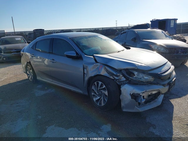 2018 SHHFK7H26JU229318 main image