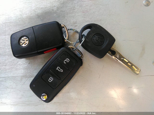 2015 Volkswagen Tiguan, VIN: WVGBV7AX4FW539706