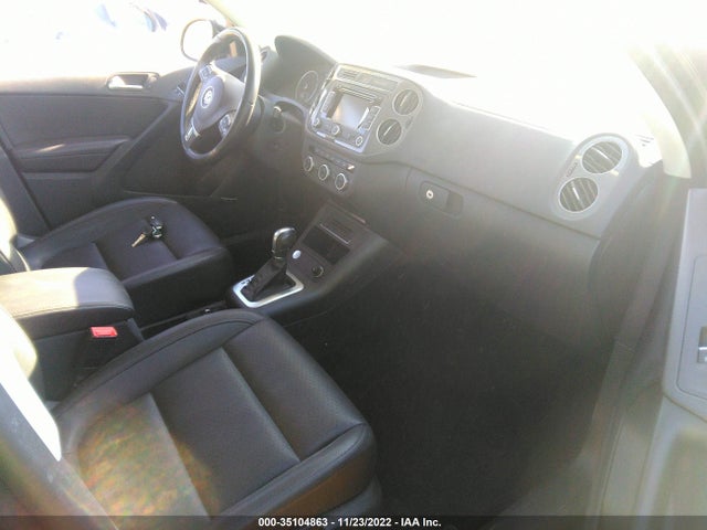 2015 Volkswagen Tiguan, VIN: WVGBV7AX4FW539706