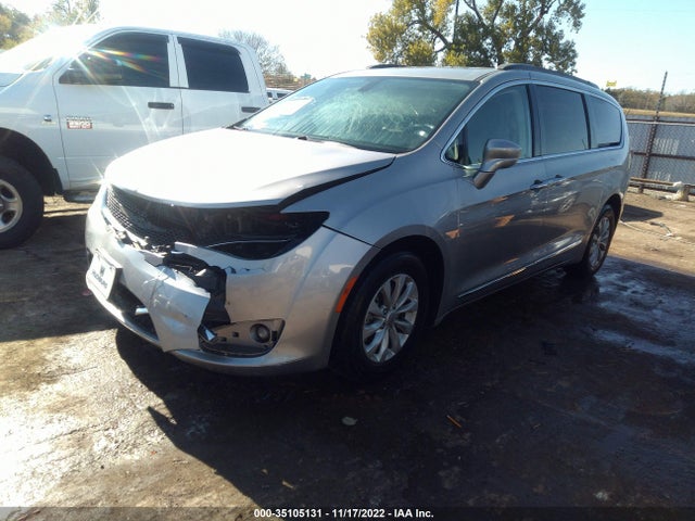 Chrysler Pacifica Touring-l 2017 2C4RC1BG9HR729999 Image 2