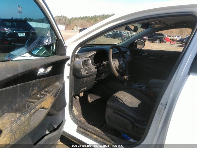 2020 Kia Sorento, VIN: 5XYPGDA52LG621055