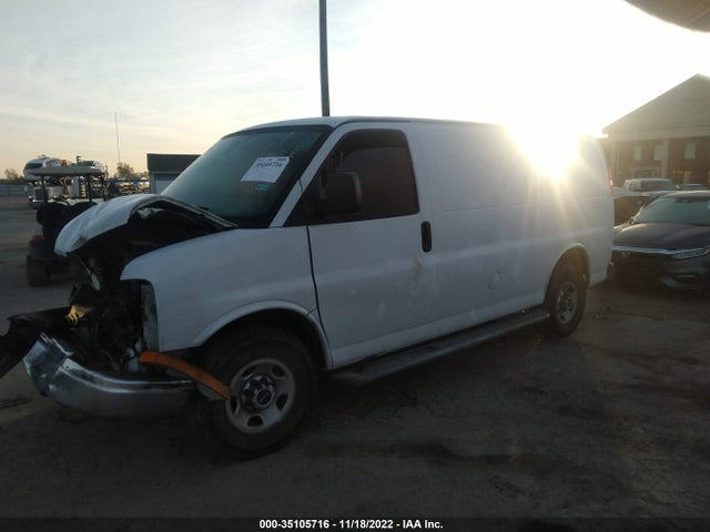 GMC SAVANA CARGO VAN 2017 1GTW7AFF9H1913935 Image 2