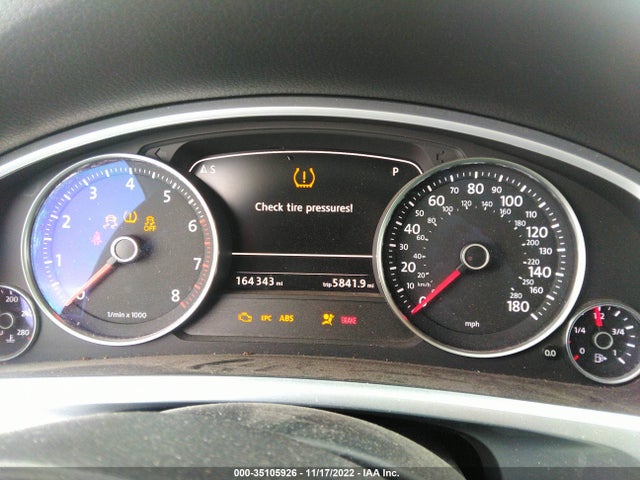 WVGEF9BP9ED006927 Volkswagen Touareg Lux