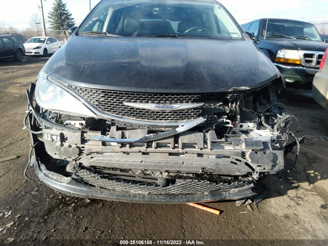 2C4RC1EG1HR832426 Chrysler Pacifica Touring-l Plus