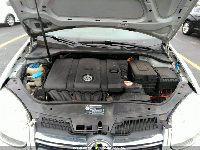2010 VOLKSWAGEN JETTA SEDAN SE VIN: 3VWRX7AJ0AM040948
