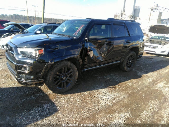 Toyota 4RUNNER SR5 2019 JTEBU5JR0K5711724 Image 2